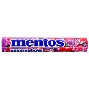 Mentos Berry Mix Jumbo Roll 8er 296 G